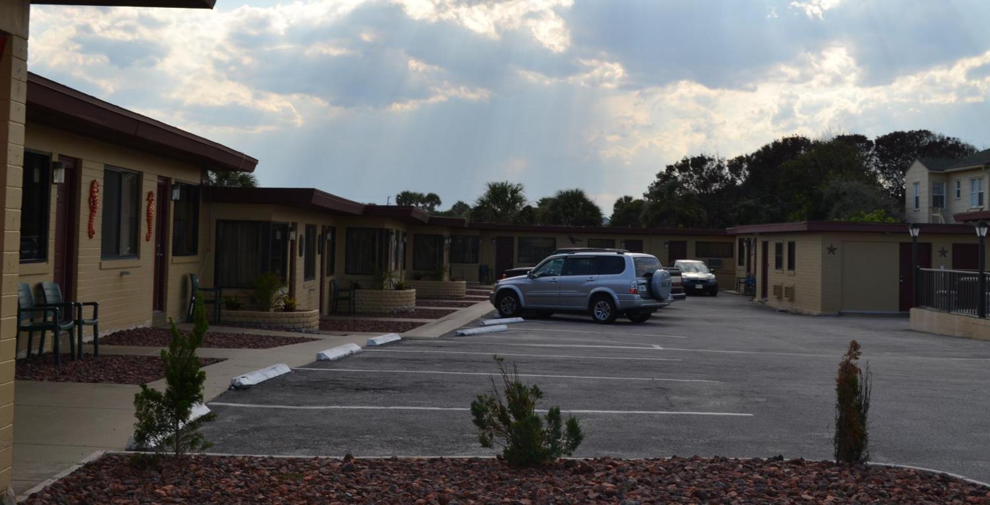 Atlantic Economy Inn Daytona Beach Bagian luar foto