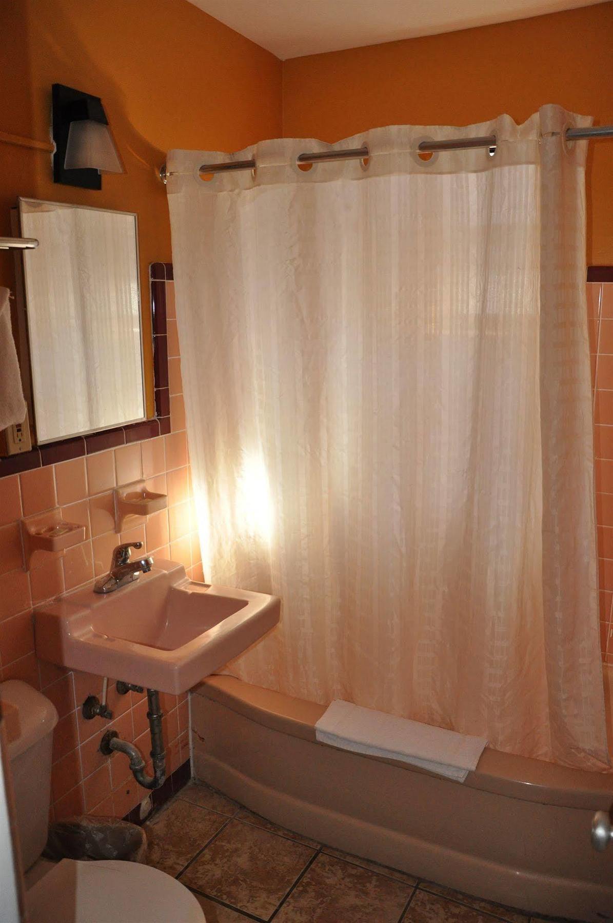Atlantic Economy Inn Daytona Beach Bagian luar foto