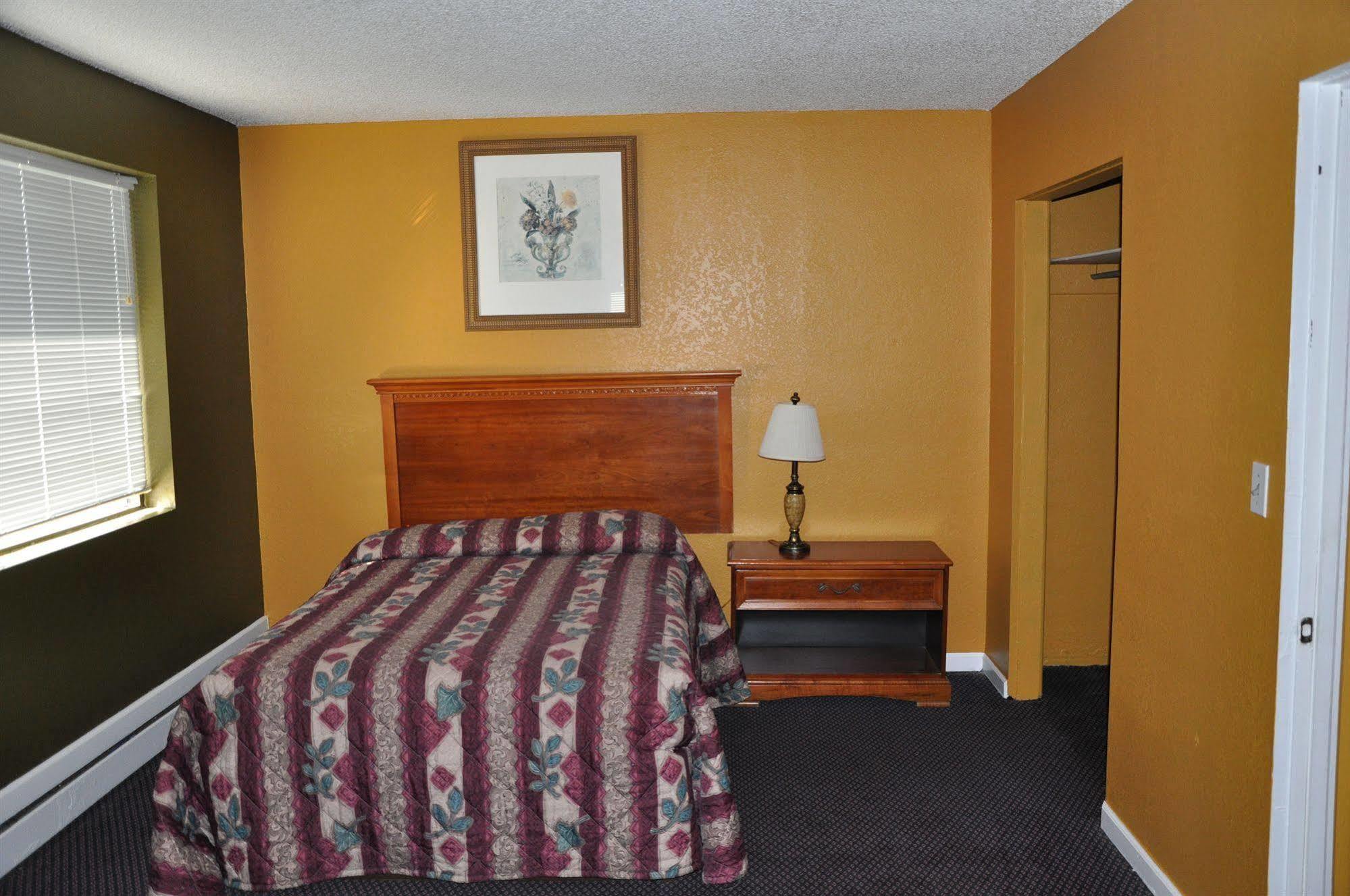 Atlantic Economy Inn Daytona Beach Bagian luar foto